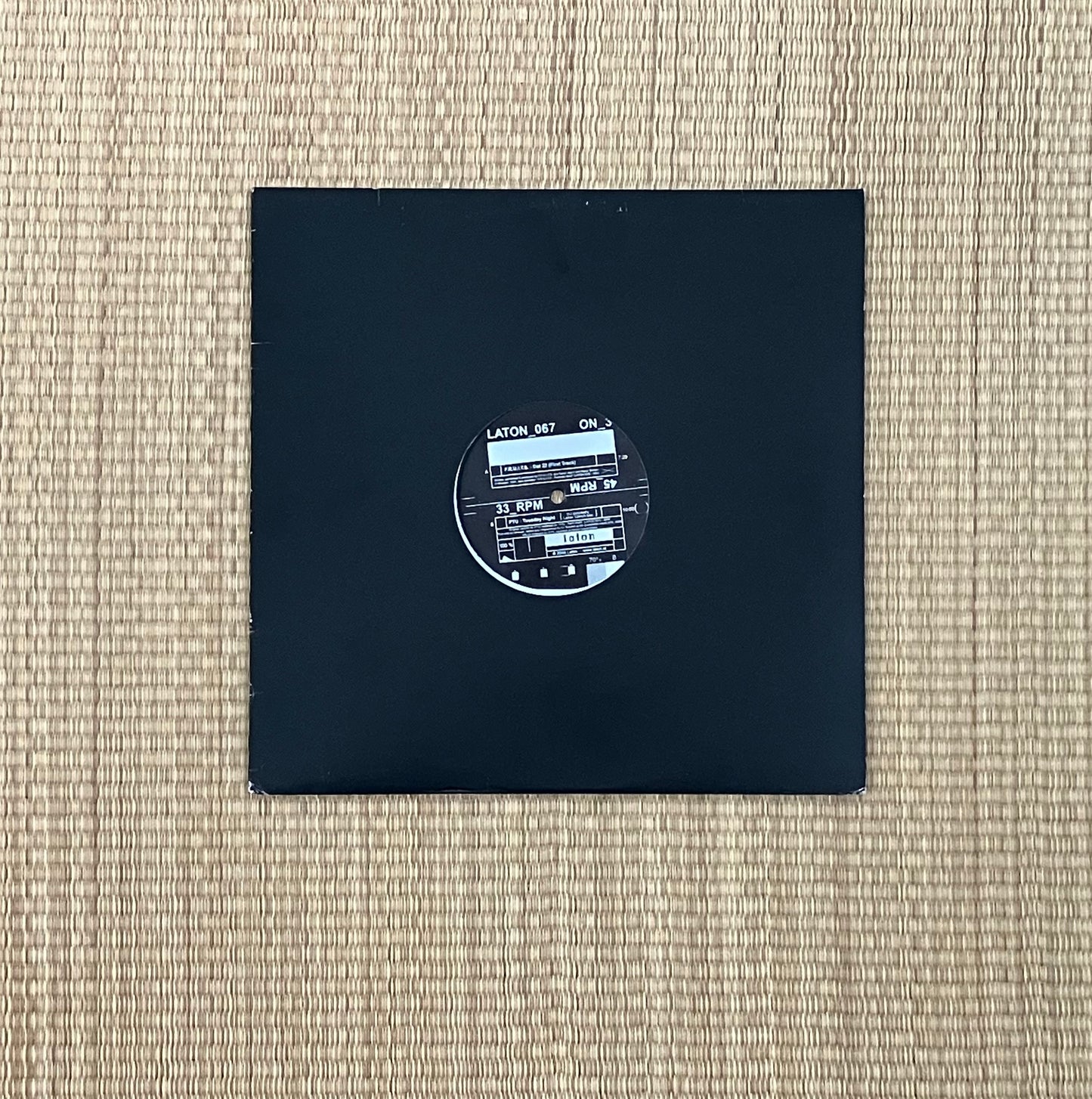 f.r.u.i.t.s. / ptu - dat 22 (first track) / tuesday night (dj sotofett's laton 12 inch mix)