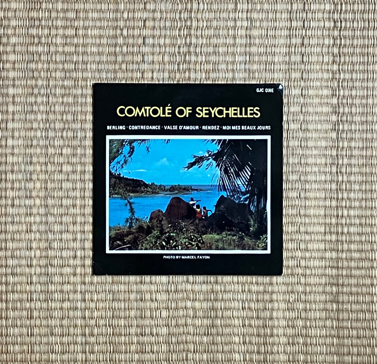 sidonie and the nightingales - comtolé of seychelles