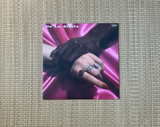 a decade-in fake - de la siesta