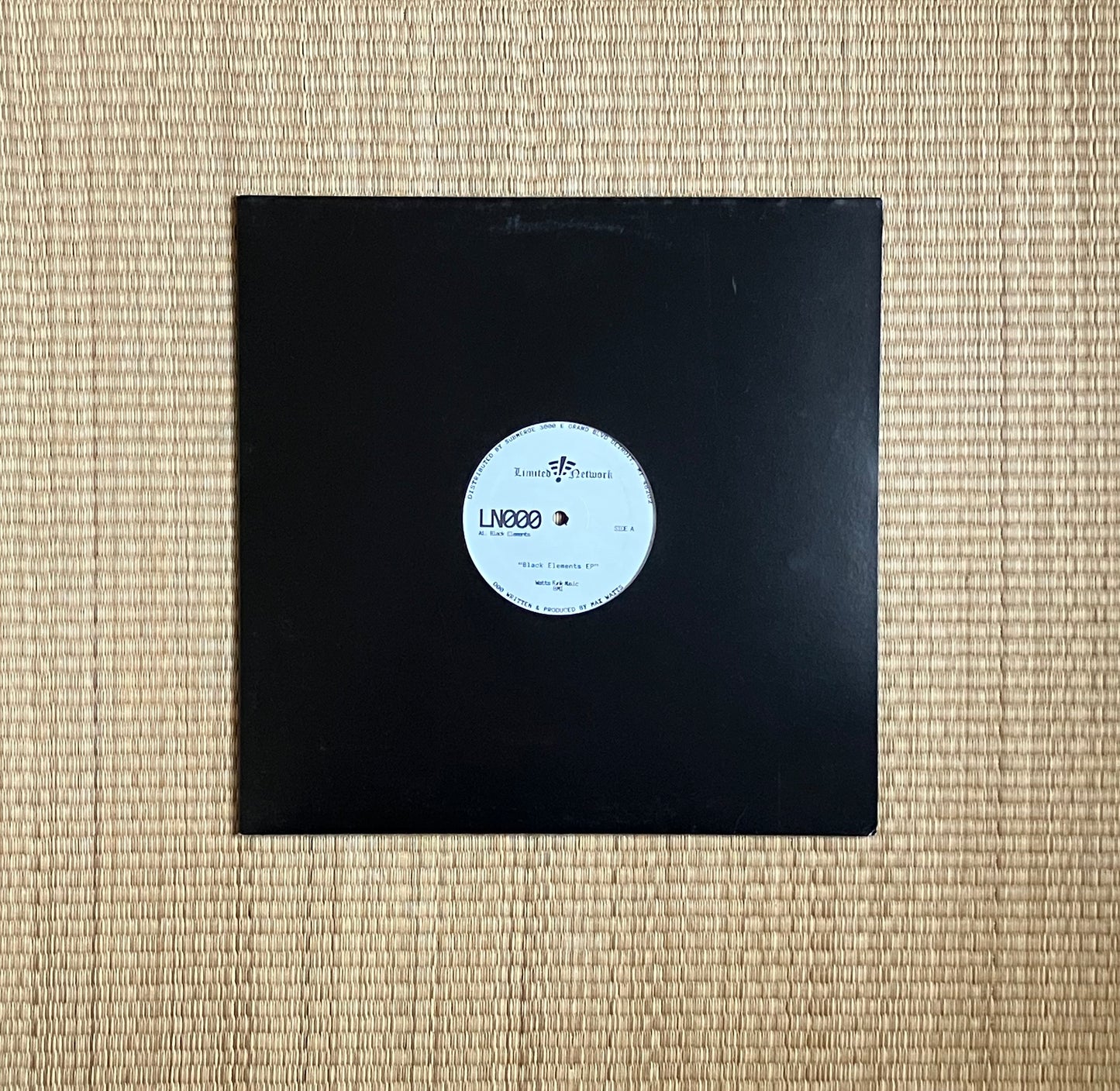 max watts - black elements