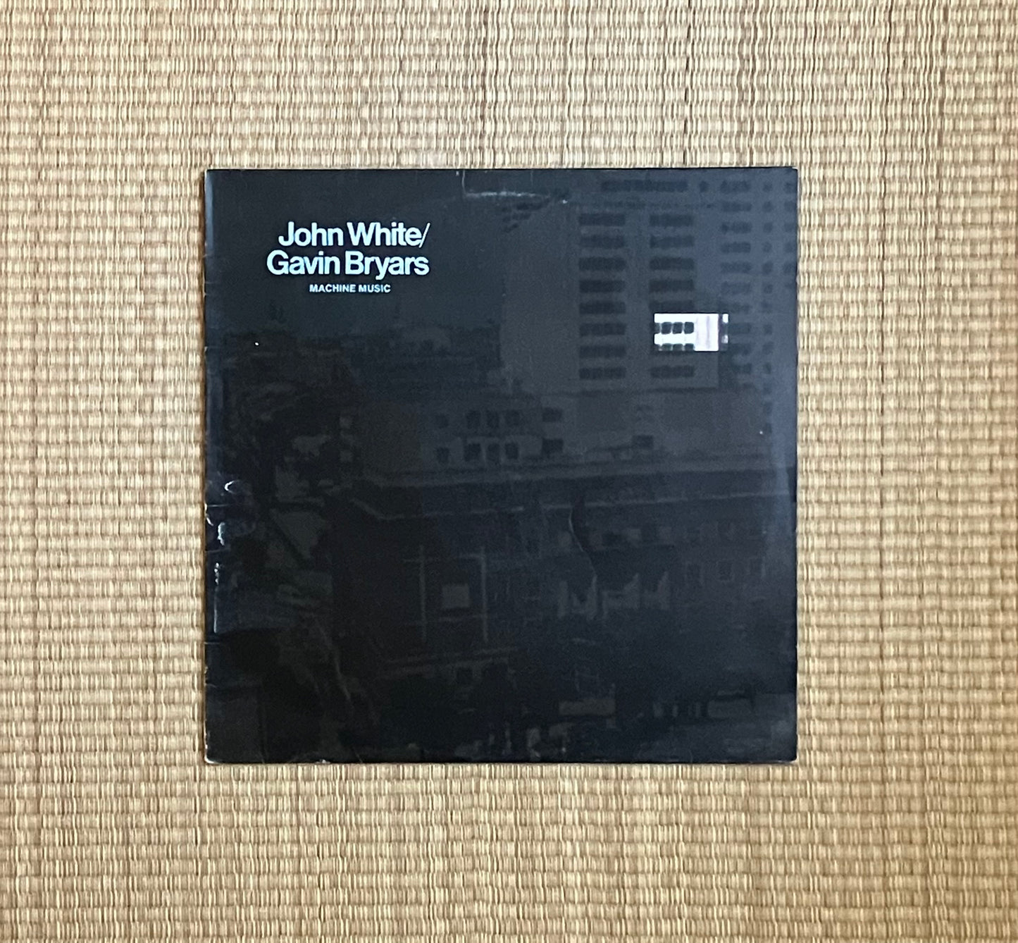 john white / gavin bryars - machine music